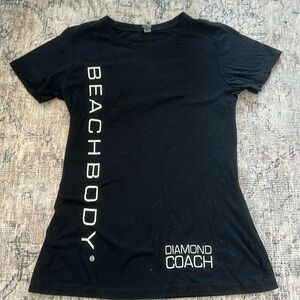 Beachbody Diamond Coach tank size medium (fits more like a small)